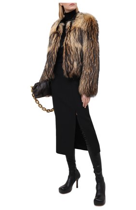 Женская шуба TOM FORD коричневого цвета по цене 547500 руб., арт. CPF330/T80381 | Фото 2 Женская шуба TOM FORD коричневого цвета, арт. CPF330/T80381 | Фото 2