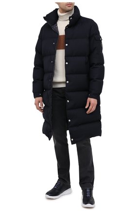 Мужская пуховик MONCLER темно-синего цвета по цене 155700 руб., арт. F2-091-1D510-00-54APC | Фото 2 Мужская пуховик MONCLER темно-синего цвета, арт. F2-091-1D510-00-54APC | Фото 2