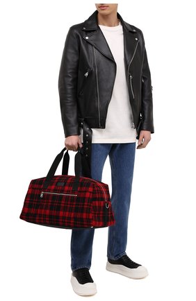 Мужская текстильная дорожная сумка duffle SAINT LAURENT красного цвета по цене 143500 руб., арт. 594400/GKPIF | Фото 2 Мужская текстильная дорожная сумка duffle SAINT LAURENT красного цвета, арт. 594400/GKPIF | Фото 2