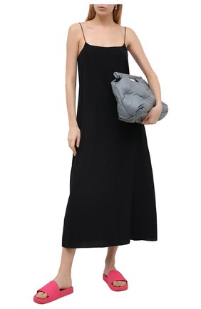 Женские шлепанцы bv slider BOTTEGA VENETA розового цвета по цене 25100 руб., арт. 640051/V00P0 | Фото 2 Женские шлепанцы bv slider BOTTEGA VENETA розового цвета, арт. 640051/V00P0 | Фото 2
