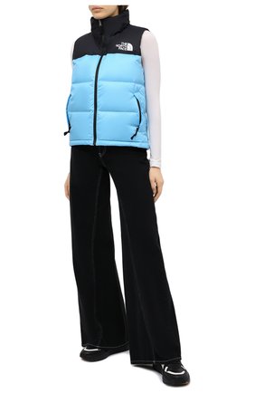 Женский жилет THE NORTH FACE синего цвета по цене 20900 руб., арт. TA3XEPL8P | Фото 2 Женский жилет THE NORTH FACE синего цвета, арт. TA3XEPL8P | Фото 2