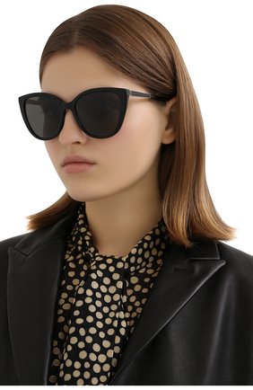 Женские солнцезащитные очки SAINT LAURENT черного цвета по цене 33000 руб., арт. SL M70 002 | Фото 2 Женские солнцезащитные очки SAINT LAURENT черного цвета, арт. SL M70 002 | Фото 2