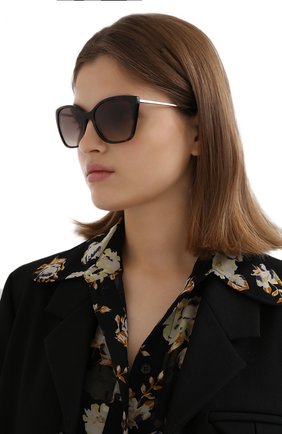 Женские солнцезащитные очки PRADA коричневого цвета по цене 18700 руб., арт. 12XS-2AU3D0 | Фото 2 Женские солнцезащитные очки PRADA коричневого цвета, арт. 12XS-2AU3D0 | Фото 2