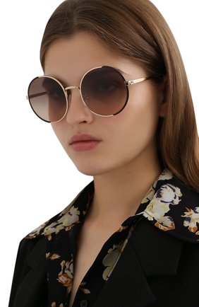 Женские солнцезащитные очки PRADA золотого цвета по цене 23800 руб., арт. 59XS-K0F3D0 | Фото 2 Женские солнцезащитные очки PRADA золотого цвета, арт. 59XS-K0F3D0 | Фото 2