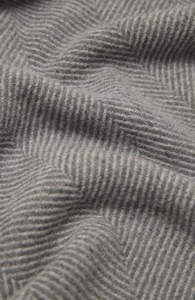 Мужской кашемировый шарф CORNELIANI серого цвета по цене 36450 руб., арт. 86B396-0829006/00 | Фото 2 Мужской кашемировый шарф CORNELIANI серого цвета, арт. 86B396-0829006/00 | Фото 2