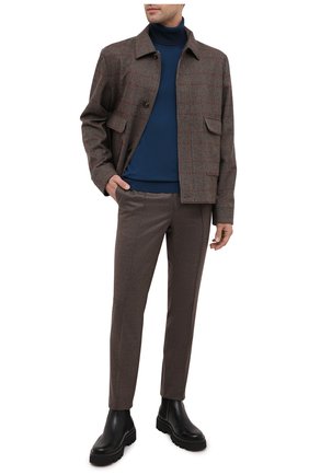 Мужской шерстяная водолазка ZEGNA COUTURE синего цвета по цене 94450 руб., арт. CVM01/120 | Фото 2 Мужской шерстяная водолазка ZEGNA COUTURE синего цвета, арт. CVM01/120 | Фото 2 (Длина (для топов): Стандартные; Материал внешний: Шерсть; Рукава: Длинные; Мужское Кросс-КТ: Водолазка-одежда; Принт: Без принта; Стили: Классический)