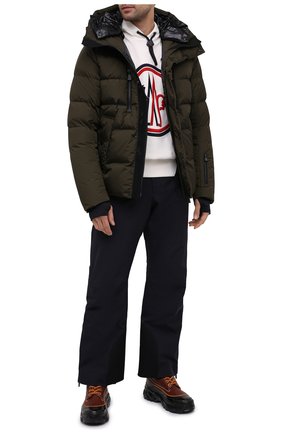 Мужская пуховая куртка rodenberg MONCLER GRENOBLE хаки цвета по цене 123400 руб., арт. F2-097-1A514-00-5399E | Фото 2 Мужская пуховая куртка rodenberg MONCLER GRENOBLE хаки цвета, арт. F2-097-1A514-00-5399E | Фото 2
