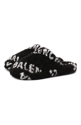 Мужские текстильные сабо BALENCIAGA черно-белого цвета по цене 42150 руб., арт. 624515/W2B40 | Фото 1 Мужские текстильные сабо BALENCIAGA черно-белого цвета, арт. 624515/W2B40 | Фото 1