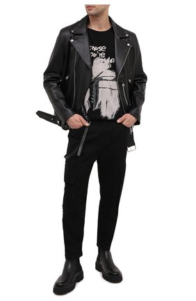 Мужские джинсы HELMUT LANG черного цвета по цене 38000 руб., арт. K06DM211 | Фото 2 Мужские джинсы HELMUT LANG черного цвета, арт. K06DM211 | Фото 2