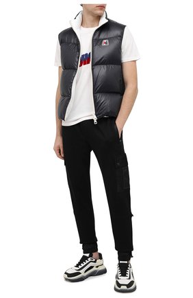 Мужская хлопковая футболка MONCLER белого цвета по цене 18000 руб., арт. F2-091-8C7A3-10-8390T | Фото 2 Мужская хлопковая футболка MONCLER белого цвета, арт. F2-091-8C7A3-10-8390T | Фото 2