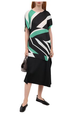 Женский топ ISSEY MIYAKE зеленого цвета по цене 59950 руб., арт. PP08-JT752 | Фото 2 Женский топ ISSEY MIYAKE зеленого цвета, арт. PP08-JT752 | Фото 2
