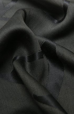 Женская шаль из шелка и шерсти VALENTINO серого цвета по цене 52400 руб., арт. UW0EB104/ZVG | Фото 2 Женская шаль из шелка и шерсти VALENTINO серого цвета, арт. UW0EB104/ZVG | Фото 2