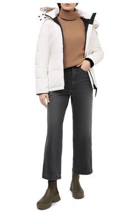 Женская парка chelsea CANADA GOOSE белого цвета по цене 99500 руб., арт. 3804L | Фото 2 Женская парка chelsea CANADA GOOSE белого цвета, арт. 3804L | Фото 2