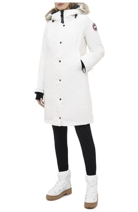 Женская парка sherbrooke CANADA GOOSE белого цвета по цене 123500 руб., арт. 3821L | Фото 2 Женская парка sherbrooke CANADA GOOSE белого цвета, арт. 3821L | Фото 2