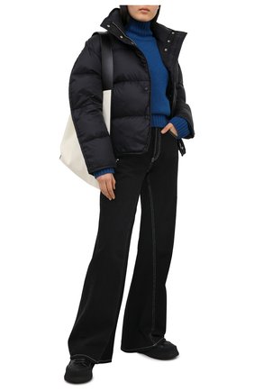 Женский пуховая куртка ACNE STUDIOS черного цвета по цене 77600 руб., арт. A90298 | Фото 2 Женский пуховая куртка ACNE STUDIOS черного цвета, арт. A90298 | Фото 2