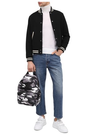 Мужской рюкзак PHILIPP PLEIN серого цвета по цене 140940 руб., арт. A20A MBA1000 PLE111N | Фото 2 Мужской рюкзак PHILIPP PLEIN серого цвета, арт. A20A MBA1000 PLE111N | Фото 2