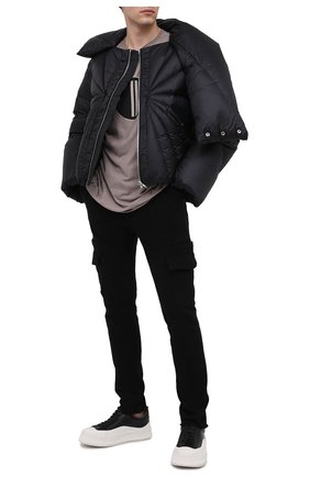 Мужская пуховая куртка moncler + rick owens MONCLER черного цвета по цене 126000 руб., арт. MU20F0007/C0596 | Фото 2 Мужская пуховая куртка moncler + rick owens MONCLER черного цвета, арт. MU20F0007/C0596 | Фото 2