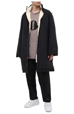 Мужская хлопковая футболка moncler + rick owens MONCLER серого цвета по цене 29950 руб., арт. MU20F0013/V8170 | Фото 2 Мужская хлопковая футболка moncler + rick owens MONCLER серого цвета, арт. MU20F0013/V8170 | Фото 2