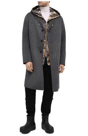 Мужские резиновые сапоги puddle BOTTEGA VENETA черного цвета по цене 42350 руб., арт. 640043/V00P0 | Фото 2 Мужские резиновые сапоги puddle BOTTEGA VENETA черного цвета, арт. 640043/V00P0 | Фото 2