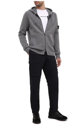 Мужской хлопковые брюки-карго STONE ISLAND темно-синего цвета по цене 30900 руб., арт. 731530710 | Фото 2 Мужской хлопковые брюки-карго STONE ISLAND темно-синего цвета, арт. 731530710 | Фото 2