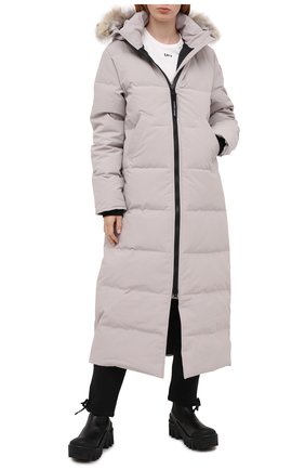 Женский пуховик mystique CANADA GOOSE серого цвета по цене 120500 руб., арт. 3035L | Фото 2 Женский пуховик mystique CANADA GOOSE серого цвета, арт. 3035L | Фото 2