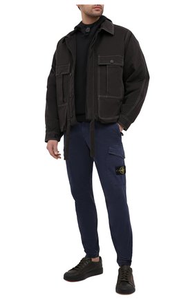Мужской хлопковые брюки-карго STONE ISLAND темно-синего цвета по цене 28350 руб., арт. 7315314L1 | Фото 2 Мужской хлопковые брюки-карго STONE ISLAND темно-синего цвета, арт. 7315314L1 | Фото 2