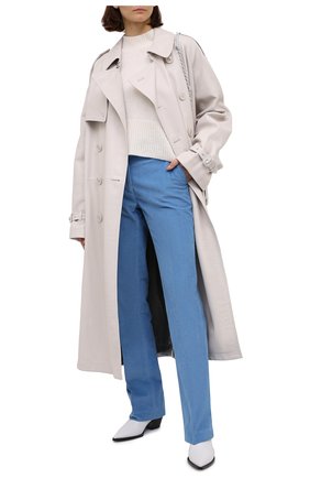 Женские хлопковые брюки VICTORIA BECKHAM голубого цвета по цене 69500 руб., арт. 1320WTR001467D | Фото 2 Женские хлопковые брюки VICTORIA BECKHAM голубого цвета, арт. 1320WTR001467D | Фото 2