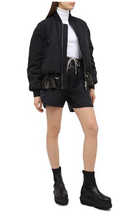 Шорты Moncler + Rick Owens | Фото №2 Шорты Moncler + Rick Owens | Фото №2