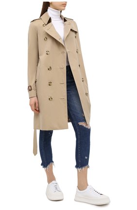 Женские джинсы MOUSSY голубого цвета по цене 28850 руб., арт. 025DAC12-2110 | Фото 2 Женские джинсы MOUSSY голубого цвета, арт. 025DAC12-2110 | Фото 2