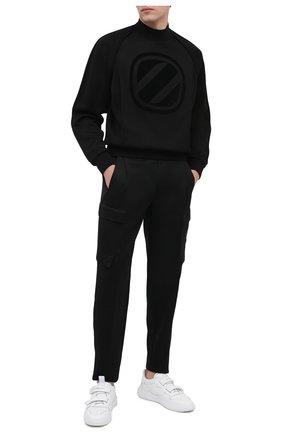 Мужские шерстяные брюки-карго ZEGNA COUTURE черного цвета по цене 96150 руб., арт. 887146/630SNT | Фото 2 Мужские шерстяные брюки-карго ZEGNA COUTURE черного цвета, арт. 887146/630SNT | Фото 2