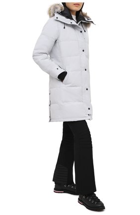 Женский пуховик shelburne CANADA GOOSE серебряного цвета по цене 106500 руб., арт. 3802LB | Фото 2 Женский пуховик shelburne CANADA GOOSE серебряного цвета, арт. 3802LB | Фото 2