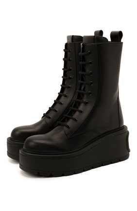 Женские кожаные ботинки valentino garavani VALENTINO черного цвета по цене 81900 руб., арт. UW0S0AR2/RBJ | Фото 1 Женские кожаные ботинки valentino garavani VALENTINO черного цвета, арт. UW0S0AR2/RBJ | Фото 1