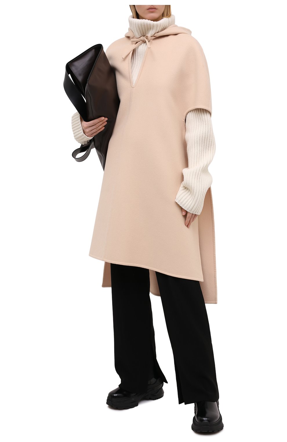 Женская кашемировая накидка JIL SANDER розового цвета, арт. JSWR435285-WR100503 | Фото 2 (Материал внешний: Шерсть, Кашемир; Длина (верхняя одежда): До колена; Стили: Романтичный)