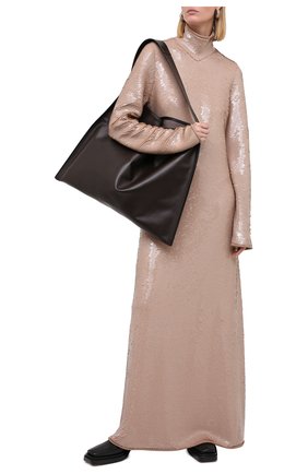 Женское платье с пайетками BOTTEGA VENETA светло-бежевого цвета по цене 593000 руб., арт. 636546/V07E0 | Фото 2 Женское платье с пайетками BOTTEGA VENETA светло-бежевого цвета, арт. 636546/V07E0 | Фото 2