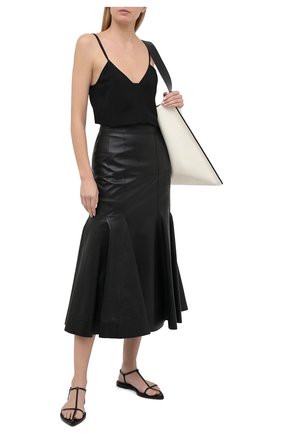 Женский топ из вискозы BOTTEGA VENETA черного цвета по цене 42750 руб., арт. 629737/VKUG0 | Фото 2 Женский топ из вискозы BOTTEGA VENETA черного цвета, арт. 629737/VKUG0 | Фото 2