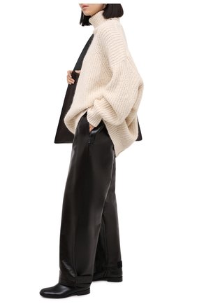 Женские кожаные ботинки DRIES VAN NOTEN черного цвета по цене 65850 руб., арт. WW202/012/H30/QU105 | Фото 2 Женские кожаные ботинки DRIES VAN NOTEN черного цвета, арт. WW202/012/H30/QU105 | Фото 2