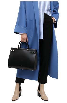 Женская сумка-тоут lady m FURLA черного цвета по цене 35500 руб., арт. BAWB01L/A.0029 | Фото 2 Женская сумка-тоут lady m FURLA черного цвета, арт. BAWB01L/A.0029 | Фото 2