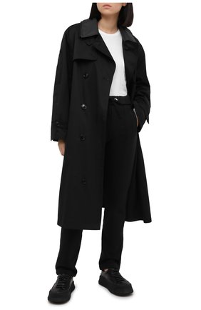 Женские хлопковые брюки PALM ANGELS черного цвета по цене 44550 руб., арт. PWCA045F20FLE0011010 | Фото 2 Женские хлопковые брюки PALM ANGELS черного цвета, арт. PWCA045F20FLE0011010 | Фото 2