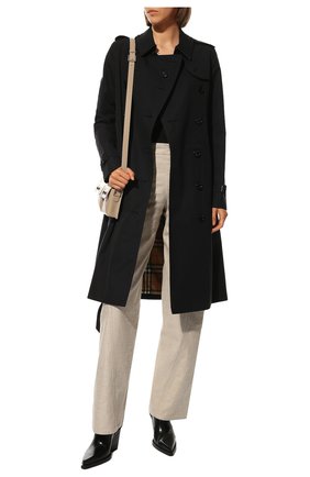 Женский хлопковый тренч BURBERRY темно-синего цвета по цене 132000 руб., арт. 8027911 | Фото 2 Женский хлопковый тренч BURBERRY темно-синего цвета, арт. 8027911 | Фото 2