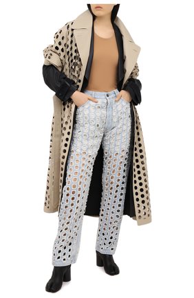 Женские джинсы MAISON MARGIELA голубого цвета по цене 49100 руб., арт. S51LA0127/S30617 | Фото 2 Женские джинсы MAISON MARGIELA голубого цвета, арт. S51LA0127/S30617 | Фото 2