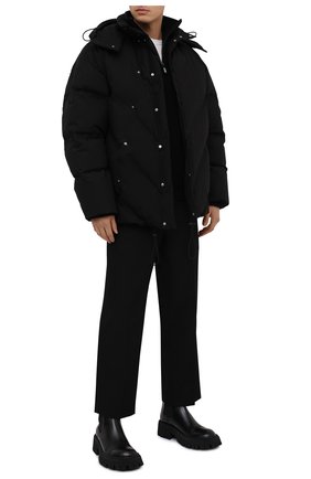Мужская пуховая куртка BOTTEGA VENETA черного цвета по цене 198000 руб., арт. 639575/V08W0 | Фото 2 Мужская пуховая куртка BOTTEGA VENETA черного цвета, арт. 639575/V08W0 | Фото 2