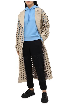 Женская хлопковое худи BURBERRY голубого цвета по цене 45700 руб., арт. 8035981 | Фото 2 Женская хлопковое худи BURBERRY голубого цвета, арт. 8035981 | Фото 2