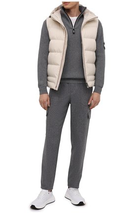Мужской свитер из шерсти и кашемира GIORGIO ARMANI серого цвета по цене 123000 руб., арт. 6HSMG1/SM77Z | Фото 2 Мужской свитер из шерсти и кашемира GIORGIO ARMANI серого цвета, арт. 6HSMG1/SM77Z | Фото 2