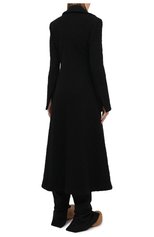 Женское пальто BOTTEGA VENETA черного цвета, арт. 640689/V03D0 | Фото 4 (Рукава: Длинные; Региональные ограничения белый список (Axapta Mercury): RU; Материал внешний: Хлопок; Стили: Классический; Длина (верхняя одежда): Длинные; 1-2-бортные: Двубортные; Материал подклада: Купро)
