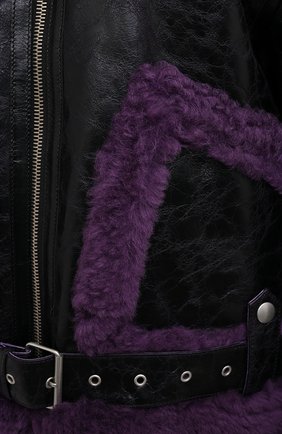 Женская дубленка DRIES VAN NOTEN фиолетового цвета, арт. 202-11804-1382 | Фото 5 (Рукава: Длинные; Стили: Гламурный; Материал утеплителя: Натуральный мех; Материал внешний: Натуральная кожа; Длина (верхняя одежда): Короткие)