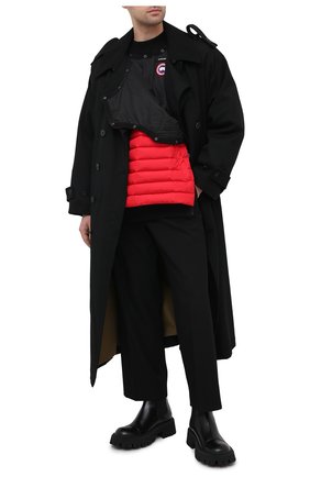 Мужской бомбер y/project x canada goose Y/PROJECT красного цвета по цене 223000 руб., арт. YPCGMPULL2 Y17 | Фото 2 Мужской бомбер y/project x canada goose Y/PROJECT красного цвета, арт. YPCGMPULL2 Y17 | Фото 2