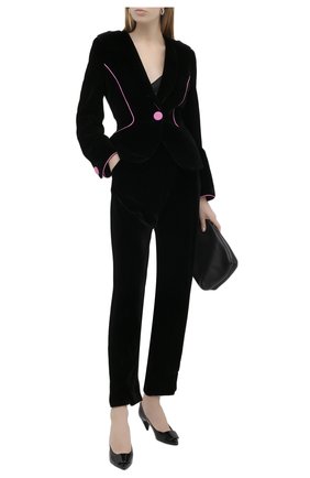 Женские бархатные брюки GIORGIO ARMANI черного цвета по цене 153000 руб., арт. 0WHPP0F3/T01FD | Фото 2 Женские бархатные брюки GIORGIO ARMANI черного цвета, арт. 0WHPP0F3/T01FD | Фото 2