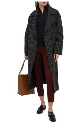 Женские шерстяные брюки LORO PIANA бордового цвета по цене 136000 руб., арт. FAL3914 | Фото 2 Женские шерстяные брюки LORO PIANA бордового цвета, арт. FAL3914 | Фото 2