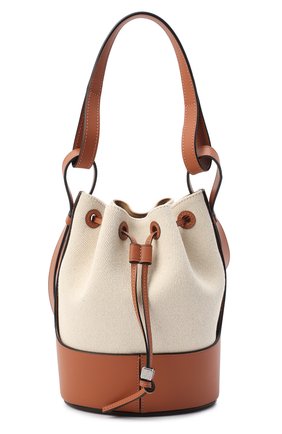 Женская сумка LOEWE кремвого цвета по цене 161000 руб., арт. A710C31X34 | Фото 1 Женская сумка LOEWE кремвого цвета, арт. A710C31X34 | Фото 1