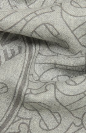 Мужские кашемировый шарф BURBERRY серого цвета по цене 42950 руб., арт. 8033609 | Фото 2 Мужские кашемировый шарф BURBERRY серого цвета, арт. 8033609 | Фото 2